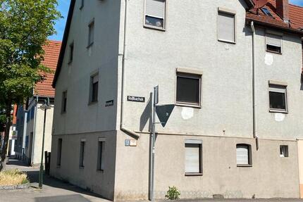 Doppelhaushälfte mit Garten in ruhiger Lage zu verkaufen!