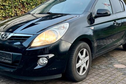 Hyundai i20 151.869 km 3.990 &euro; Burkardroth 97705