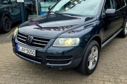 VW Touareg 230.000 km 5.990 &euro; Brühl 50321