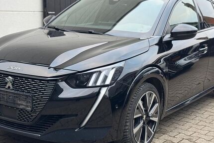 Peugeot 208 107.000 km 11.900 &euro; Mannheim 68309