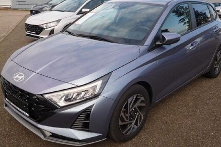 Hyundai i20 11.300 km 17.900 &euro; Freisen 66629