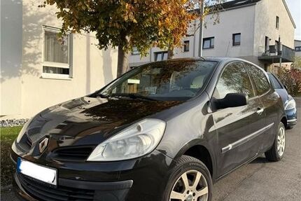 Renault Clio 173.000 km 1.999 € Schorndorf 73614
