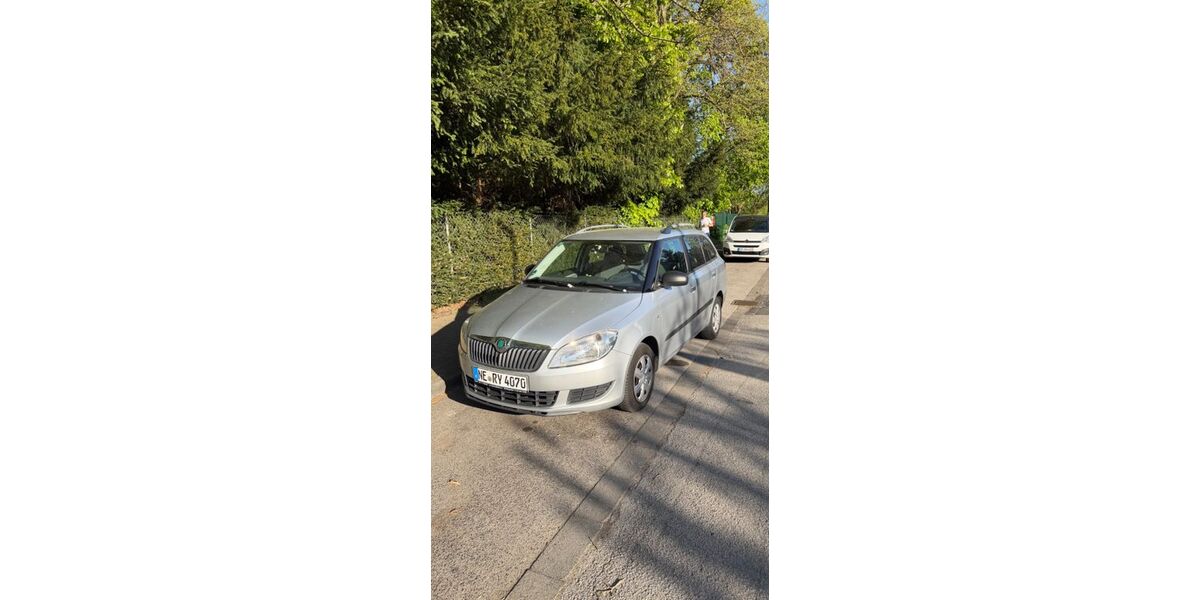 Skoda Fabia 150.000 km 3.700 &euro; Hürth 50354