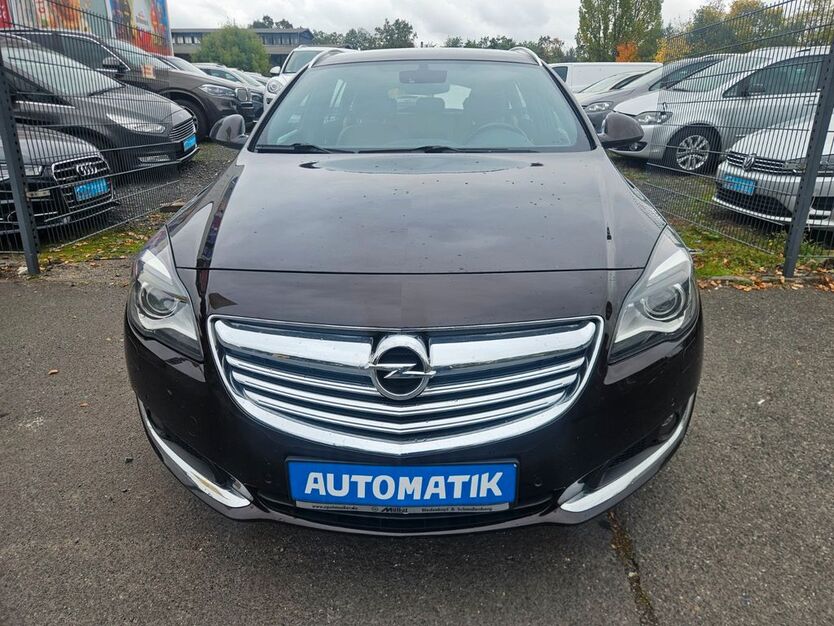 Opel Insignia 151.000 km 8.990 € Frankfurt amMain 60386