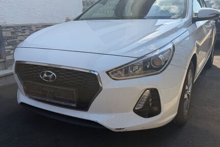 Hyundai i30 189.000 km 6.999 &euro; Edenkoben 67480