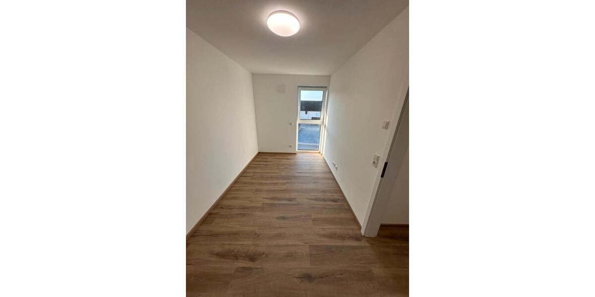 Etagenwohnung Osburg - 3.5 Zimmer, 101 m&sup2;, 1.050&euro; | Angebot:26067607
