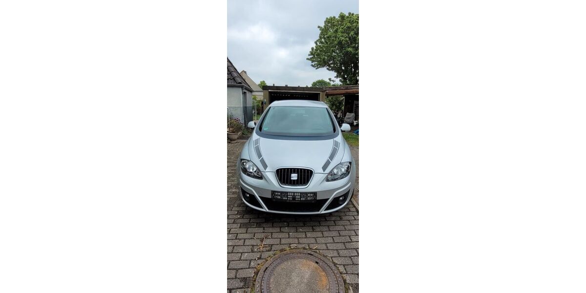 Seat Altea 92.000 km 7.600 &euro; Hamm 59077