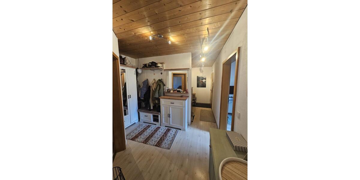 Dachgeschoßwohnung Peißenberg - 3 Zimmer, 79 m&sup2;, 355.000&euro; | Angebot:26876842