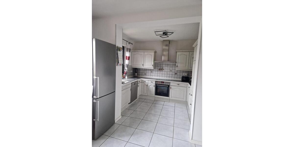 Doppelhaushälfte Saarbrücken Bischmisheim - 8 Zimmer, 220 m&sup2;, 360.000&euro; | Angebot:27023553
