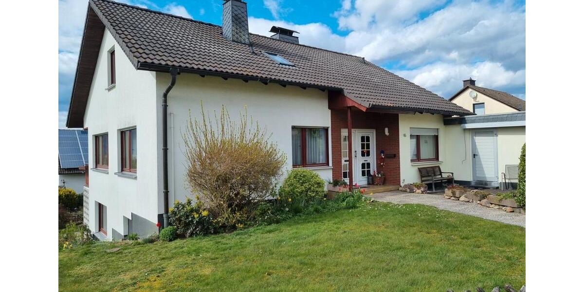 Einfamilienhaus Höxter - 7 Zimmer, 169 m&sup2;, 299.000&euro; | Angebot:26039239