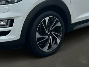 Hyundai TUCSON Premium 4WD 1.6 CRDi DPF EU6d-T+AHK 89.462 km 21.550 &euro; Bad Wünnenberg 33181