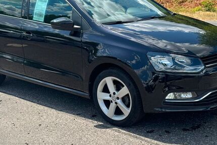 VW Polo 90.500 km 10.490 &euro; Remagen 53424
