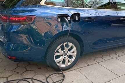 Renault Megane 51.700 km 14.190 &euro; Hamburg 22761