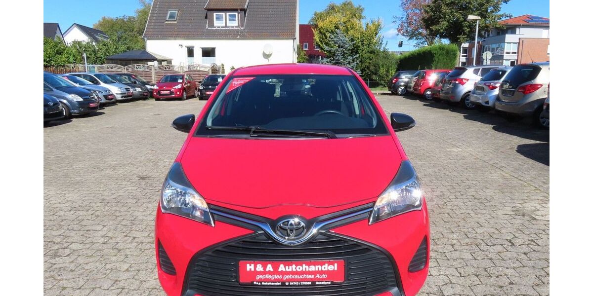Toyota Yaris 141.261 km 6.599 &euro; Geestland 27607