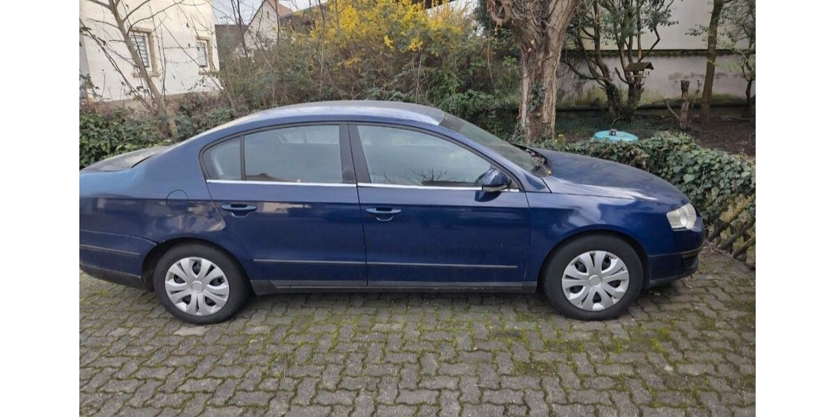 VW Passat 245.000 km 900 &euro; Herxheim bei Landau 76863