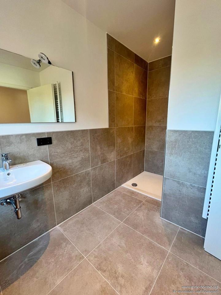 Platz zum Leben: Doppelhaushälfte mit Terrasse, Garten & ausgebautem Obergeschoss! zimmer