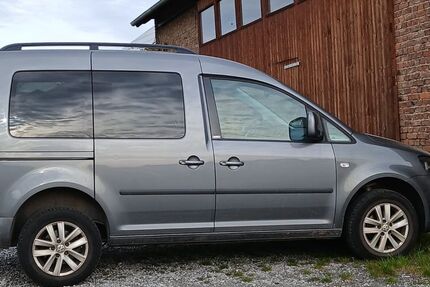 VW Caddy 199.000 km 8.000 &euro; Warburg 34414