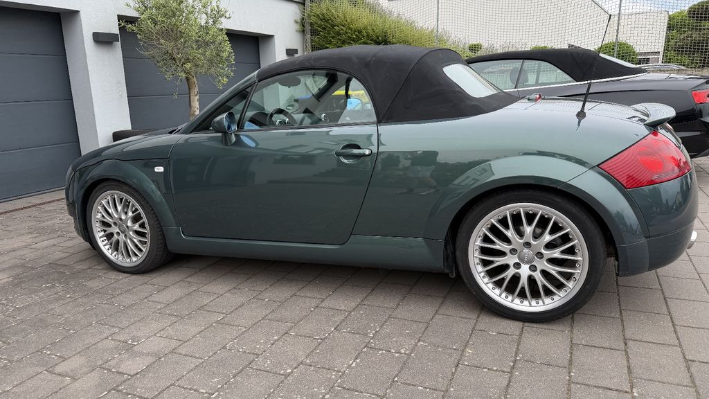 Audi TT 210.000 km 6.500 &euro; Wolfsburg-Ehmen 38442