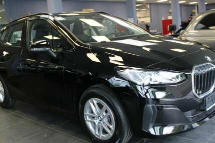 BMW 216 Active Tourer Aut, 10.776 km 25.980 &euro; Euskirchen 53881