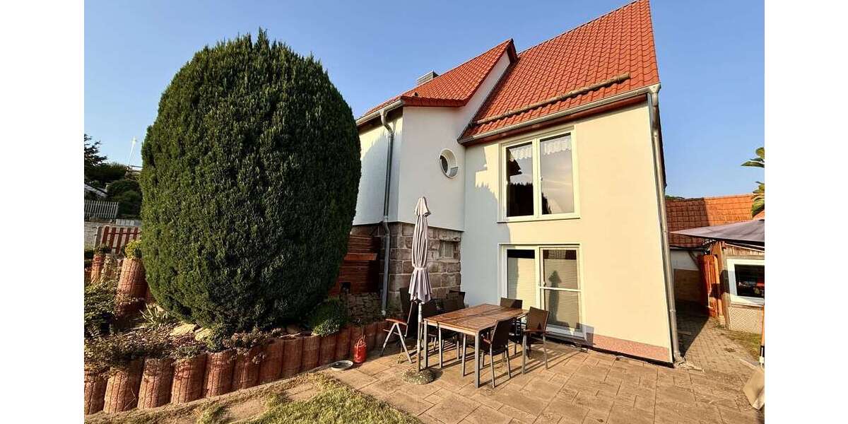 Einfamilienhaus Helsa - 9 Zimmer, 190 m&sup2;, 395.000&euro; | Angebot:26434979