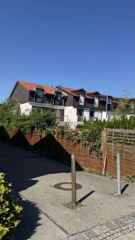 Haus zum Kaufen in Zorneding 670.000 € 140 m²