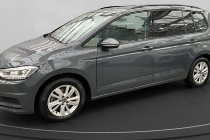 VW Touran 29.130 km 37.980 &euro; Köln-Mülheim 51063