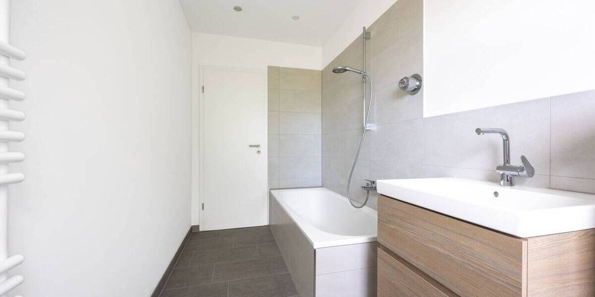 Etagenwohnung Altötting - 3 Zimmer, 83 m&sup2;, 295.000&euro; | Angebot:26852032