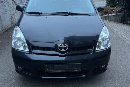 Toyota Corolla Verso 107.000 km 3.100 &euro; Heitersheim 79234
