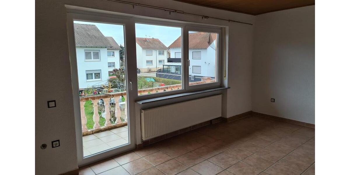 Etagenwohnung Ramstein-Miesenbach Miesenbach - 6 Zimmer, 190 m&sup2;, 1.700&euro; | Angebot:26222595