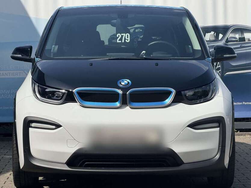 i3