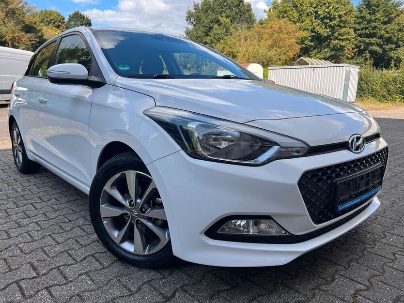i20