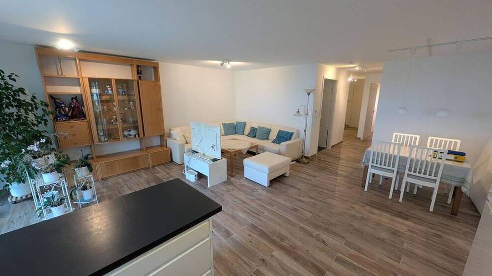 Moderne 3-Zimmer-Eigentumswohnung in Bestlage von Schönaich