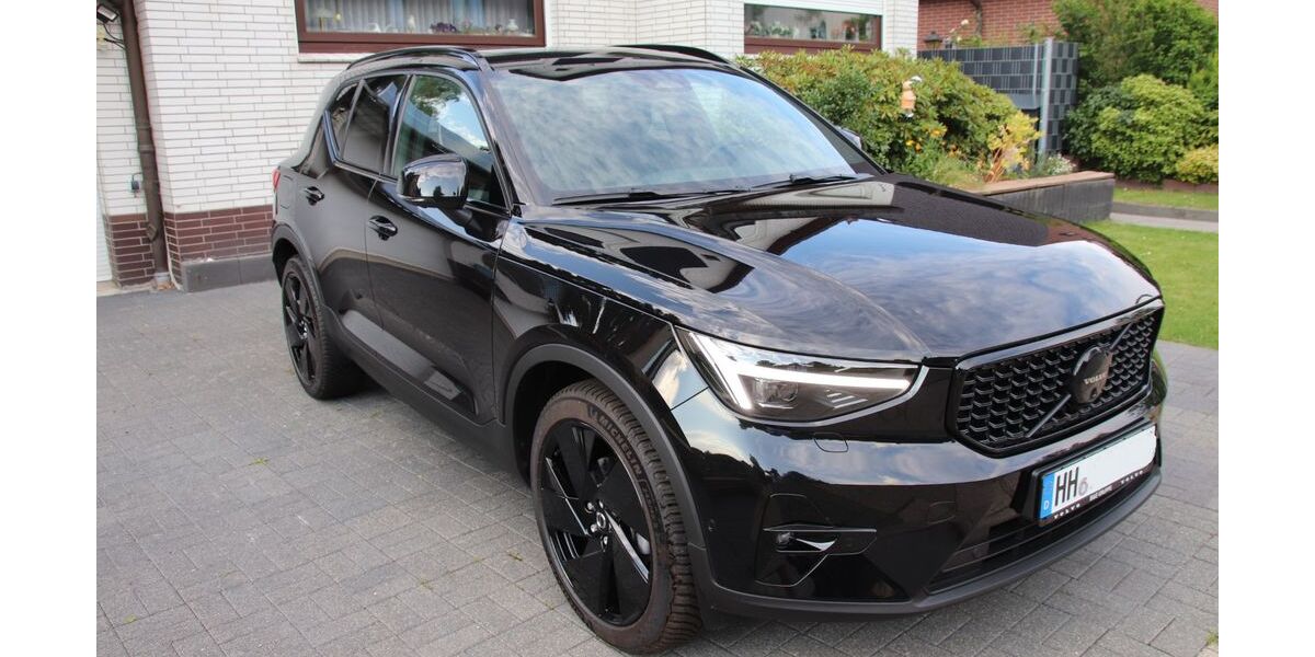 Volvo XC40 7.150 km 42.200 &euro; Hamburg 22525