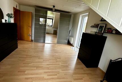 Wohnung Wachtberg - 4 Zimmer, 106 m&sup2;, 990&euro; | Angebot:26326976