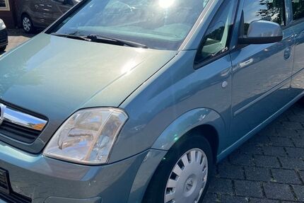 Opel Meriva 99.000 km 2.999 &euro; Neuss 41462