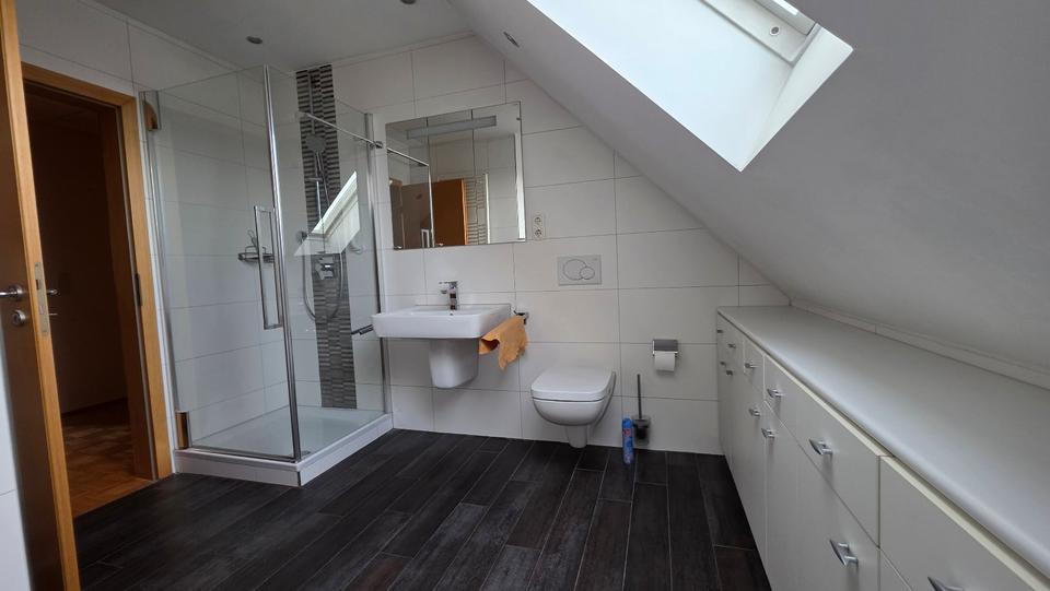 Doppelhaushälfte Wenzenbach - 5 Zimmer, 140 m&sup2;, 629.000&euro; | Angebot:23701250