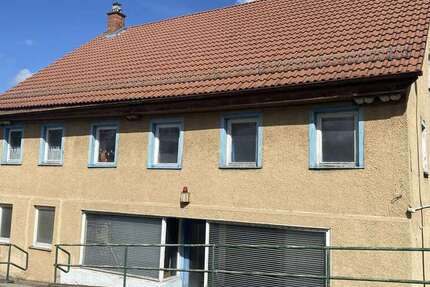 Haus Aldingen - 7 Zimmer, 200 m&sup2;, 290.000&euro; | Angebot:26501727