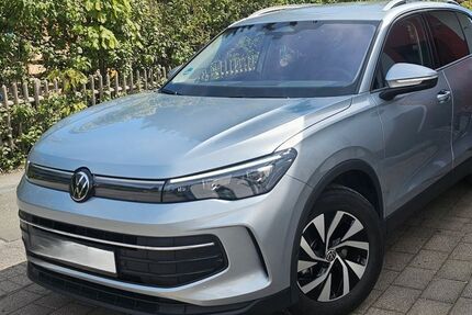 VW Tiguan 23.000 km 36.000 &euro; Bielefeld 33602
