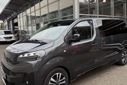 Peugeot Traveller 7.000 km 49.950 € Elsdorf 50189