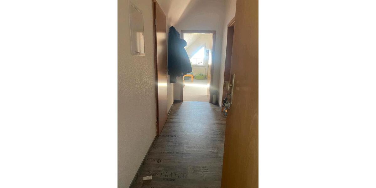 Dachgeschoßwohnung Wittichenau - 1 Zimmer, 35 m&sup2;, 320&euro; | Angebot:26270774