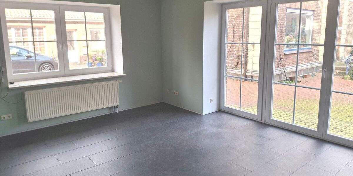 Bauernhaus, Landhaus Remmels - 8 Zimmer, 300 m&sup2;, 1.950&euro; | Angebot:25313838