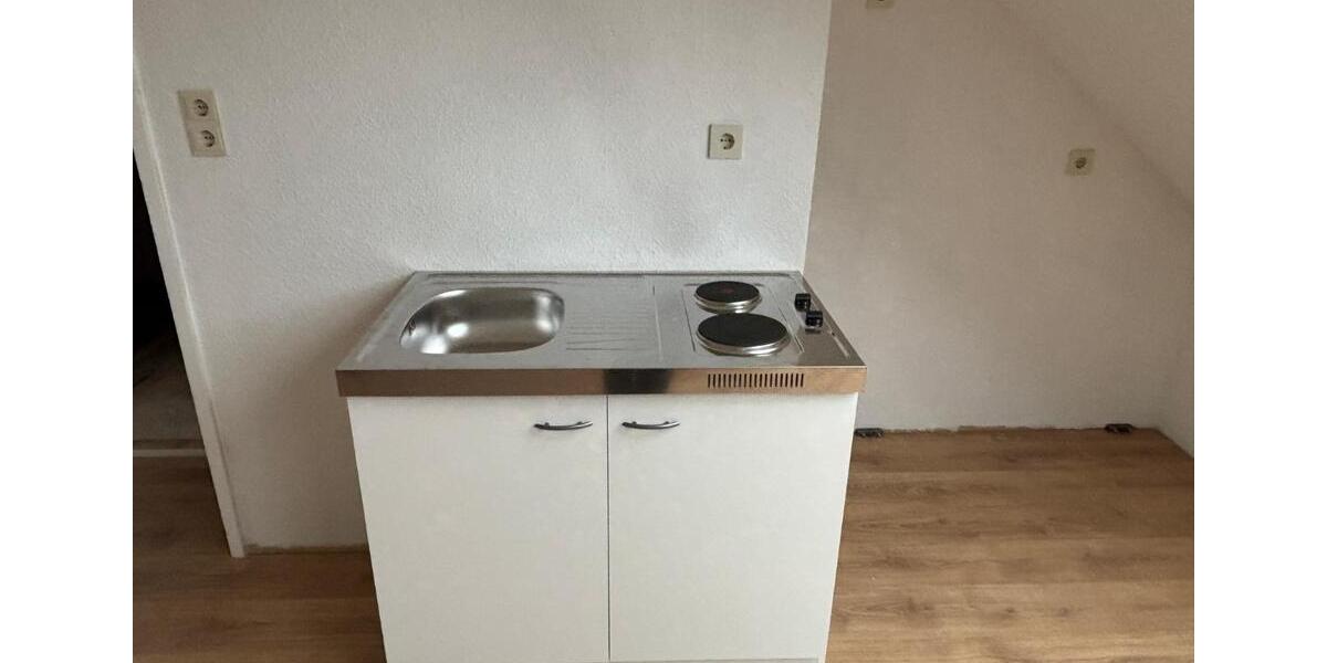 Dachgeschoßwohnung Helmstedt - 1 Zimmer, 35 m&sup2;, 350&euro; | Angebot:25539336