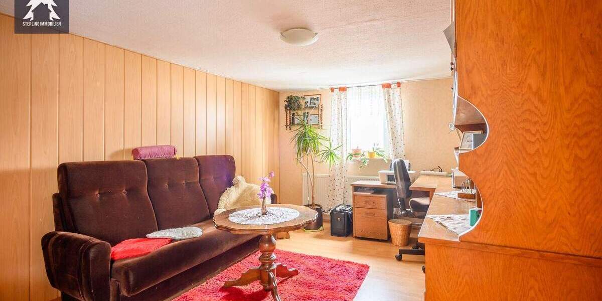 Bauernhaus, Landhaus Straßberg Straßberg - 7 Zimmer, 230 m&sup2;, 249.000&euro; | Angebot:25681797