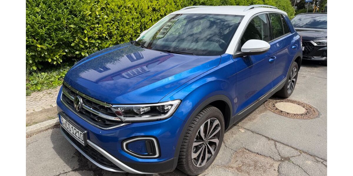 VW T-Roc 2.321 km 30.600 &euro; Berlin 12277