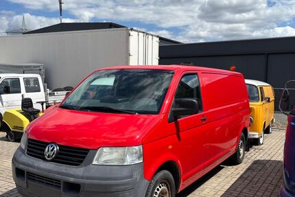 VW T5 Transporter 276.842 km 5.500 € Roßtal 90574