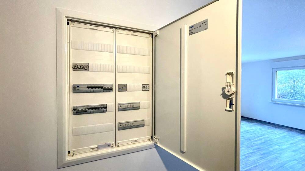 Mehrfamilienhaus, Wohnhaus Kirchhundem Welschen Ennest - 6 Zimmer, 181 m&sup2;, 255.000&euro; | Angebot:26435579