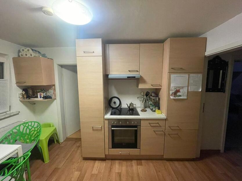 2,5-Zimmer Wohnung nähe Hauptbahnhof ab 01.12 oder 01.01.26 zimmer