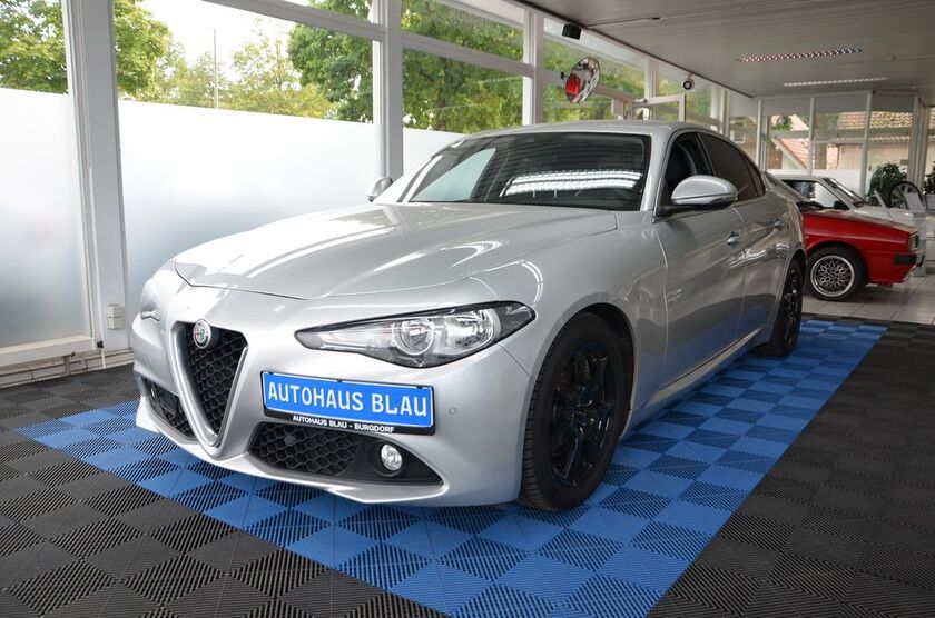 Alfa Romeo Giulia 130.000 km 18.990 € Burgdorf 31303