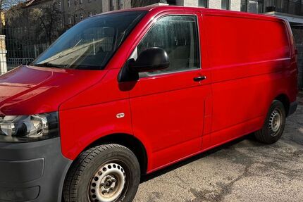 VW T5 Transporter 170.000 km 9.999 &euro; Berlin 13187