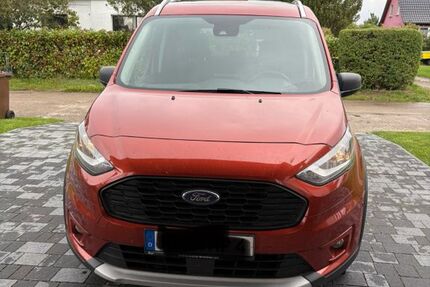 Ford Tourneo Connect 60.500 km 20.499 &euro; Trent 18569